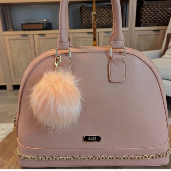 BCBC - Picture 4 of 4